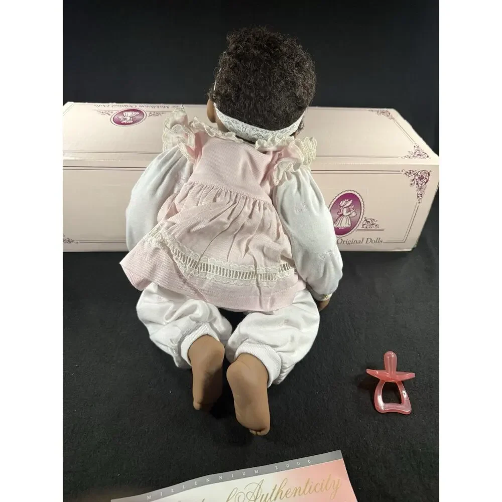 Lee Middleton Baby Bows Doll With Box And COA African American Vintage 1990s